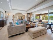 Casa en venta en Marbella, Los Naranjos. Villa Zañalita...