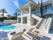 Casa en venta en Marbella, Marbesa. Exquisita villa en...