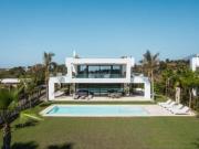 Casa en venta en Marbella, Nagüeles Alto. Villa...