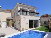 Casa en venta en Marbella, Nueva Alcántara. Villa...