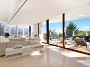 Casa en venta en Marbella, Nueva Andalucía centro. Casas.