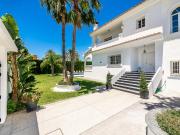 Casa en venta en Marbella, Nueva Andalucía centro. Casas.