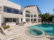 Casa en venta en Marbella, Nueva Andalucía centro....