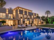 Casa en venta en Marbella, Nueva Andalucía centro....