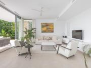 Casa en venta en Marbella, Santa Clara. Moderna lujosa...