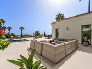 Casa en venta en Marbella, Sierra Blanca. Villa de...