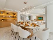 Casa en venta en Marbella, Sierra Blanca. Villa de lujo...