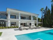 Casa en venta en Marbella, Sierra Blanca. Villa en...