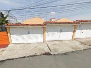 Casa en venta en Margarita Maza de Juárez, Atizapán,...