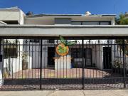 CASA EN VENTA EN MARIANO OTERO Y COPÉRNICO, PASEOS DEL SOL