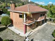 Casa en venta en Matallana de Torío