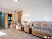 Casa en venta en Mataró, Cerdanyola Nord. CASA CON TRES...