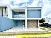 Casa EN VENTA EN MAYORAZGO DEL VALLE