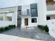 CASA EN VENTA EN MAYORCA