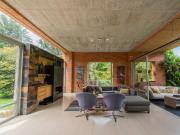 Casa En Venta En Medellin En Altos Del Poblado V192340