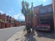 Casa En Venta En Medellin En Belen Loma De Los Bernal...