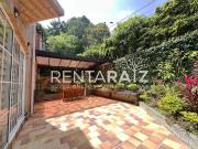 Casa En Venta En Medellin En El Poblado V274947