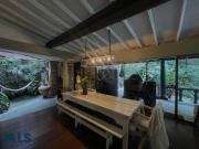 Casa En Venta En Medellin En El Poblado V325501