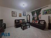 Casa En Venta En Medellin En La Colina V321431