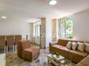 Casa En Venta En Medellin En Laureles V309153