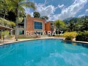 Casa En Venta En Medellin En Los Balsos V44974