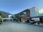 Casa En Venta En Medellin En Via Las Palmas Medellin V172437