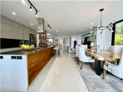 Casa En Venta En Medellin En El Tesoro V226266