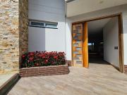 Casa en Venta en Medellín Santa Elena