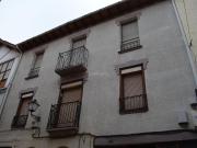 Casa en venta en Medina de Pomar. Casa con negocio en el...