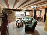 Casa en venta en Medina de Pomar. Preciosa casa de...