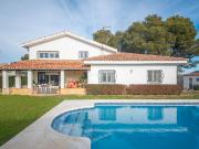 Casa en venta en Mediona. Casa con piscina en venta en...