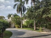 CASA EN VENTA EN MERIDA EN PRIVADA CLUB DE GOLF LA CEIBA