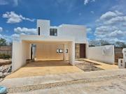 CASA EN VENTA EN MERIDA EN PRIVADA EN CHOLUL CON AMENIDADES