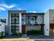 Casa en Venta en Mérida en Privada Soluna, Temozón Norte