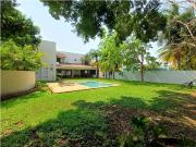 CASA EN VENTA EN MERIDA F 2177, 3 REC. CLUB DE GOLF LA...