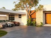 CASA EN VENTA EN MÉRIDA, KOMCHEN, 1 PLANTA, MOD. 3...