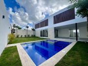 CASA EN VENTA EN MERIDA, PRIVADA EL ORIGEN, MOD 659 CON... CASA EN VENTA EN MERIDA, PRIVADA EL ORIGEN, MOD 659 CON...