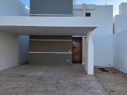 CASA EN VENTA EN MERIDA PRIVADA RESIDENCIAL EN CHOLUL...