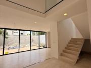 CASA EN VENTA EN MÉRIDA, SODZIL NORTE, EXCELENTE UBICACIÓN