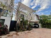 CASA EN VENTA EN M?RIDA, TEMOZ?N, CON PANELES SOLARES,...