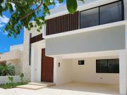 Casa en venta en Mérida Única Living de 2 plantas con...