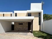 CASA EN VENTA EN MERIDA, YUCATAN EN ALTAMIRA, CHOLUL