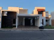 CASA EN VENTA EN MERIDA YUCATAN, GRAN SANTA FE
