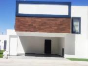 Casa en Venta en Meridiano Residencial, Modelo Tandem,...