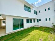 CASA EN VENTA EN METEPEC