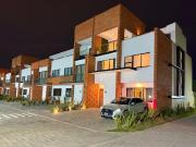CASA EN VENTA EN METEPEC, A 10 MINUTOS DE GALERIAS METEPEC