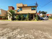 Casa en venta en metepec amplia en fraccionamiento...