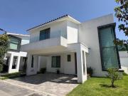Casa en Venta en Metepec centro, a 5 minutos de Plaza...