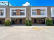 CASA EN VENTA EN METEPEC CON JARDÍN Y ROOF GARDEN, SAN...