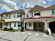 CASA EN VENTA EN METEPEC DE 4 RECAMARAS CON BAÑO ZONA DE...